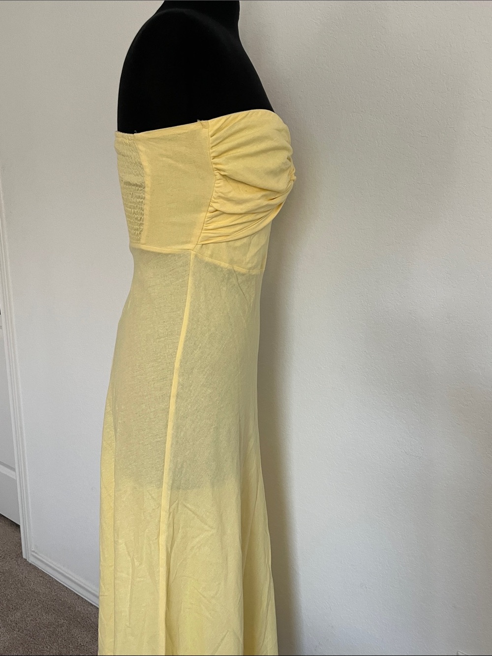 Petal & Pup yellow Strapless  Dress - Picture 5 of 14